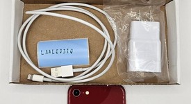 Good
													Apple iPhone SE 3rd Gen 2022 - Unlocked, Red, 64 GB, A2595, photo 2 of 13