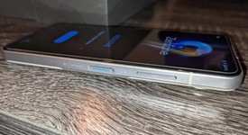 Mint
													Asus Zenfone 9 - Unlocked, Silver, 128 GB, 8 GB, U.S., photo 4 of 12