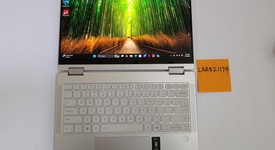 Mint
													Lenovo Yoga Laptop, photo 2 of 5