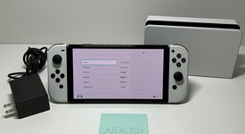 Mint
													Nintendo Switch - OLED - White, 64 GB, photo 1 of 6
