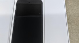 Good
													Google Pixel XL - Unlocked, Black, 128 GB, 4 GB, Google Edition, photo 3 of 14