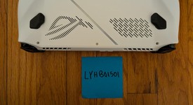 Mint
													Asus ROG Ally 7" - Z1 Extreme, White, 512 GB, 16 GB, Ryzen Z1 Extreme, photo 3 of 5