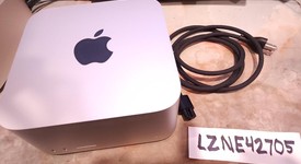 Mint
													Mac Studio 2025 - Apple M4 Max 16-core, 1 TB, 128 GB, photo 5 of 11