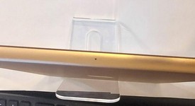 Mint
													Apple iPad 6th Gen - Wi-Fi, Gold, 32 GB, A1893, photo 2 of 6