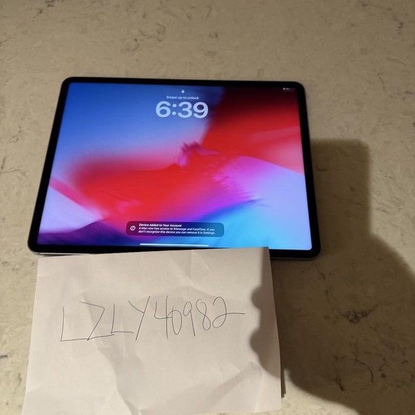 Apple iPad Pro 12.9 inch 6th Gen 2022 - Verizon, 512 GB, Gray