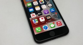 Good
													Apple iPhone SE 2nd Gen 2020 - Straight Talk, Black, 64 GB, A2275, photo 1 of 11