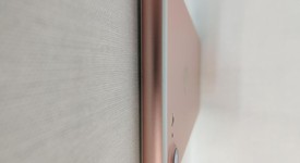 Mint
													Apple iPhone 7 - Unlocked, Rose Gold, 32 GB, A1778, GSM, photo 2 of 7