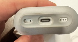 Used
													Apple AirPods Pro 2 - USB-C, photo 2 of 8