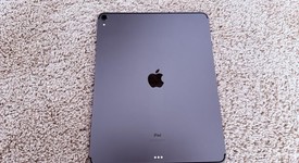 Mint
													Apple iPad Pro 12.9" 3rd Gen 2018 - AT&T, Gray, 256 GB, A2014, photo 2 of 12