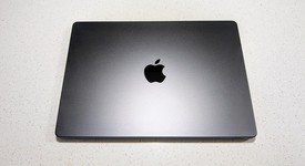 Good
													MacBook Pro Late 2023 (M3) - 14" - Apple M3 Pro 11-core, Black, 1 TB, 36 GB, 14-core GPU, photo 4 of 13