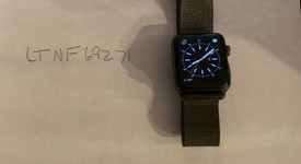 Good
													Apple Watch Series 3 42mm - Gray, A1859, Aluminum - GPS, photo 5 of 5