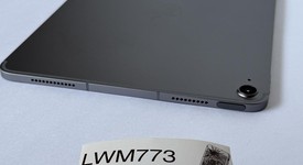 Mint
													Apple iPad Air 11" (M2) 2024 - Unlocked, Gray, 128 GB, A2903, photo 3 of 7