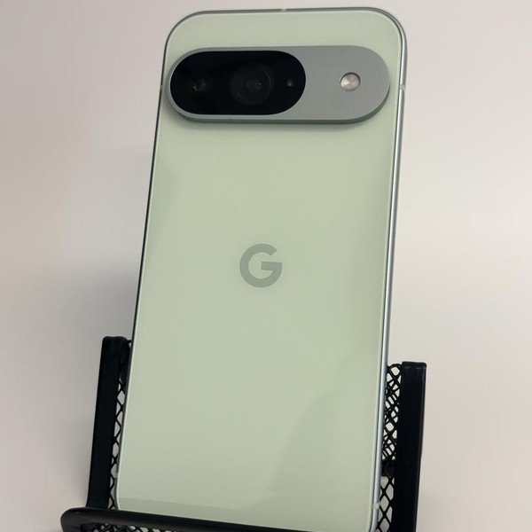 Google Pixel 9 - Unlocked, Wintergreen, 128 GB, 12 GB, G2YBB