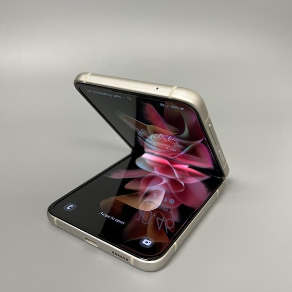 Samsung Galaxy Z Flip3 5G - Verizon, 256 GB, Cream, 8 GB, SM-F711U