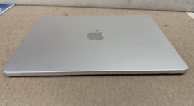 Mint
													MacBook Air 2024 (M3) - 13" - Apple M3, Starlight, 256 GB, 8 GB, 8-core GPU, photo 4 of 9