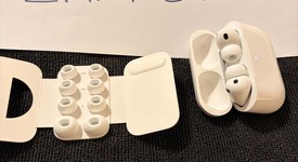 Used
													Apple AirPods Pro 3, photo 4 of 6