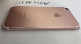 Good
													Apple iPhone 7 - AT&T, Rose Gold, 128 GB, A1778, photo 5 of 6