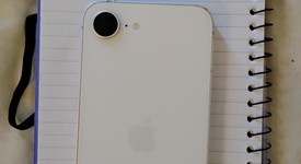 Good
													Apple iPhone 16e - US Cellular, White, 128 GB, A3212, photo 2 of 6