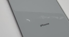 Good
													Apple iPhone 8 Plus - Unlocked, Silver, 64 GB, A1864, photo 4 of 9