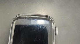 Good
													Apple Watch SE 1st Gen 44mm - Unlocked, Gray, A2354 - Cellular, Aluminum, photo 5 of 6