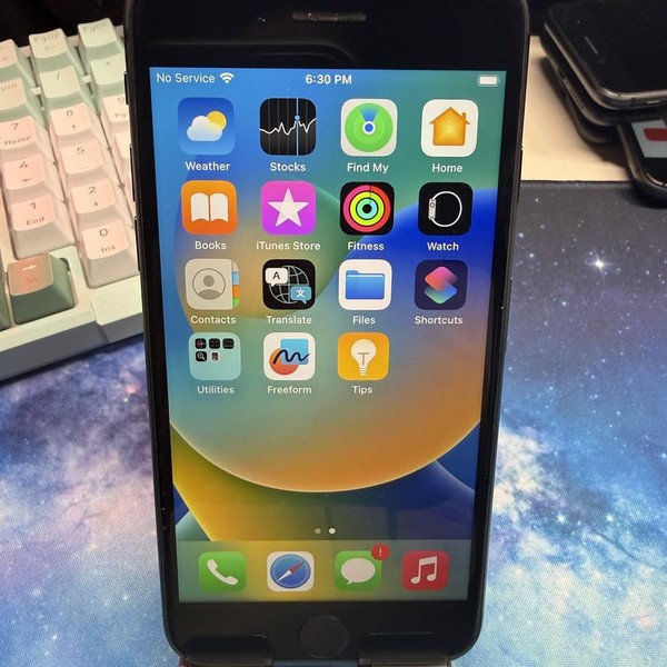 Apple iPhone 8 - Unlocked, 64 GB, Gray, A1863