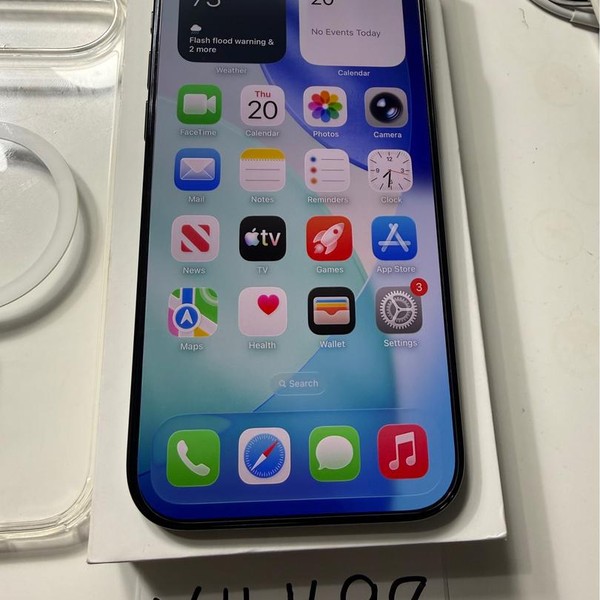 Apple iPhone Air - Unlocked, 256 GB, Space Black, A3260