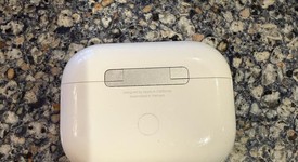 Used
													Apple AirPods Pro 2 - USB-C, photo 2 of 4