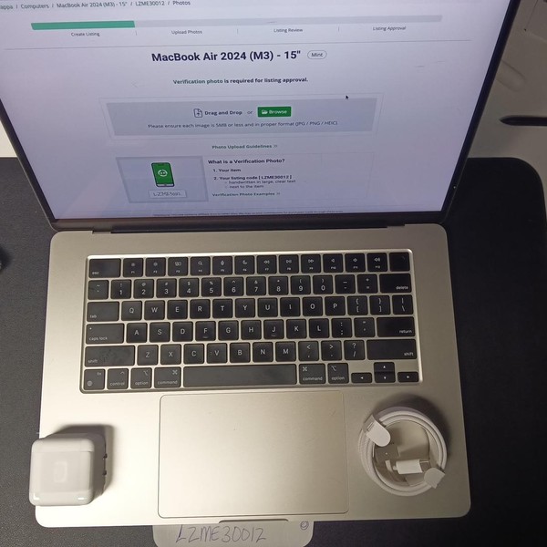 MacBook Air 2024 (M3) - 15 inch - 256 GB, Starlight, 16 GB, Apple M3, 10-core GPU