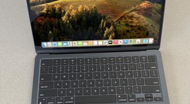 Good
													MacBook Air 2022 - 13" - Apple M2, Midnight, 256 GB, 16 GB, photo 1 of 17