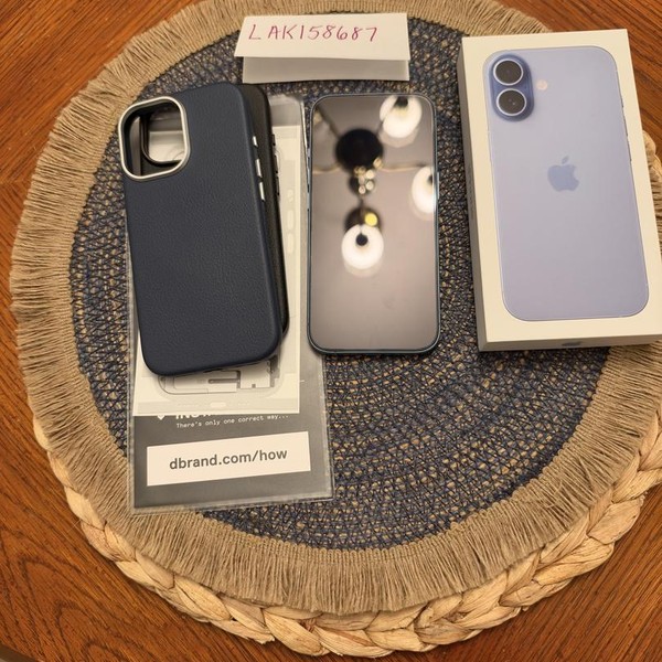 Apple iPhone 17 - Unlocked, 256 GB, Mist Blue, A3258