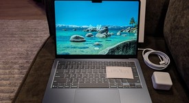 Mint
													MacBook Air 2025 (M4) - 13" - Apple M4, Midnight, 1 TB, 24 GB, photo 1 of 6