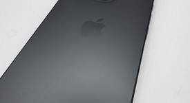 Good
													Apple iPhone 16 Pro - Unlocked, Black, 256 GB, A3083, photo 4 of 9