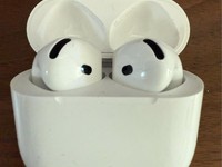 Apple AirPods 4th Gen