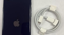 Mint
													Apple iPhone SE 3rd Gen 2022 - Unlocked, Midnight, 64 GB, A2595, photo 1 of 9