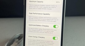 Good
													Apple iPhone SE 2nd Gen 2020 - Unlocked, White, 64 GB, A2275, photo 2 of 14
