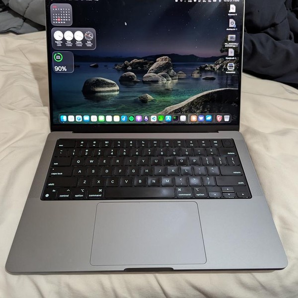 MacBook Pro 2023 - 14 inch - 512 GB, Silver, 16 GB, Apple M2 Pro 10-core