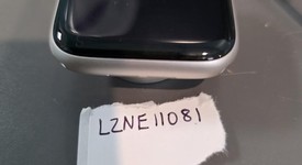 Mint
													Apple Watch SE 3rd Gen 44mm - Starlight, A3325 - GPS, photo 4 of 4