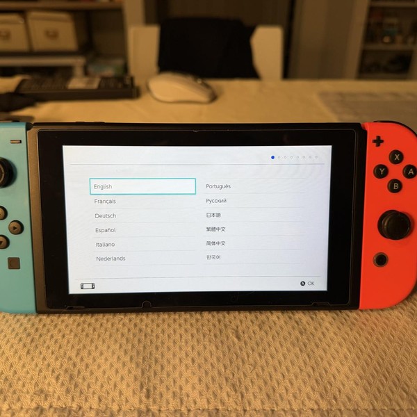 Nintendo Switch - 32 GB, Red & Blue, Mario Red & Blue Edition