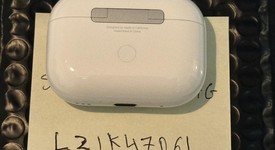 Used
													Apple AirPods Pro 2nd Gen - USB-C, photo 5 of 7