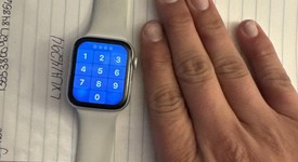 Mint
													Apple Watch SE 2nd Gen 44mm - Unlocked, Starlight, A2727 - Cellular, Aluminum, photo 1 of 5