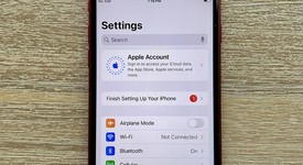 Good
													Apple iPhone SE 3rd Gen 2022 - Unlocked, Red, 256 GB, A2595, photo 4 of 11