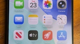 Good
													Apple iPhone 16 Pro - Unlocked, Natural, 512 GB, A3083, photo 3 of 22