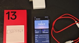 Mint
													OnePlus 13 - Unlocked, Black Eclipse, 256 GB, 12 GB, photo 1 of 8