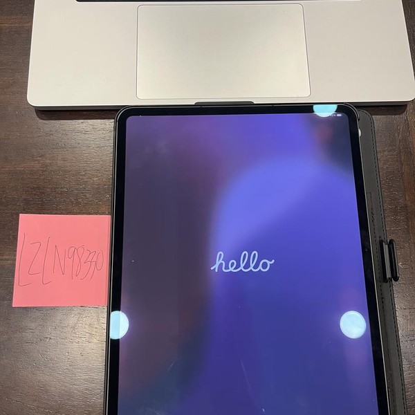 Apple iPad Pro 13 inch (M4) 2024 - Unlocked, 256 GB, Black, 8 GB, A2926, Standard Glass