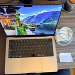 Good MacBook Pro 2021 - 14 inch - 2 TB, Gray, 32 GB, Apple M1 Max