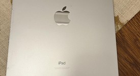 Mint
													Apple iPad Pro 11" 3rd Gen 2021 - Unlocked, Silver, 2 TB, photo 4 of 8