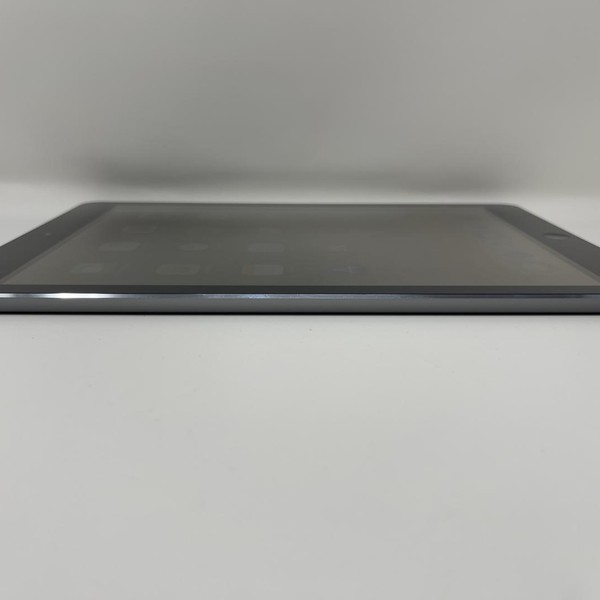 Apple iPad Air - Wi-Fi, 32 GB, Gray