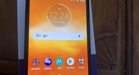 Mint
													Moto E5 Play - Metro by T-Mobile, Gray, photo 5 of 8