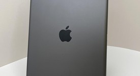 Good
													Apple iPad 9th Gen - Unlocked, Gray, 64 GB, A2603, photo 3 of 5