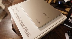 Good
													Samsung Chromebook Plus - Silver, 32 GB, 4 GB, v1, photo 3 of 5